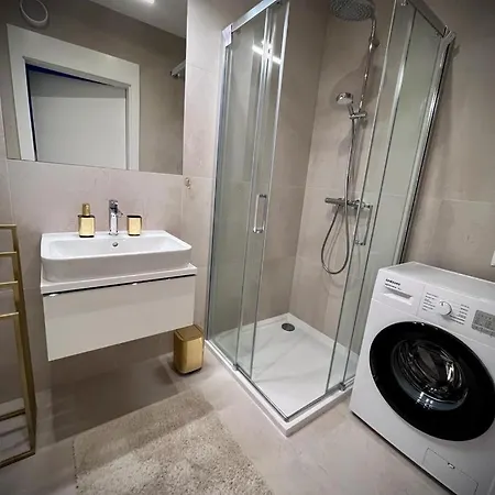 White Pearl Gamma Budynek