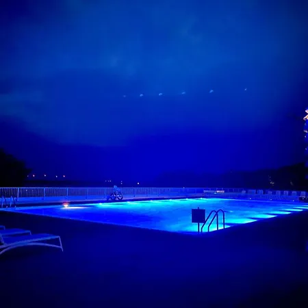 White Pearl Gamma Budynek *